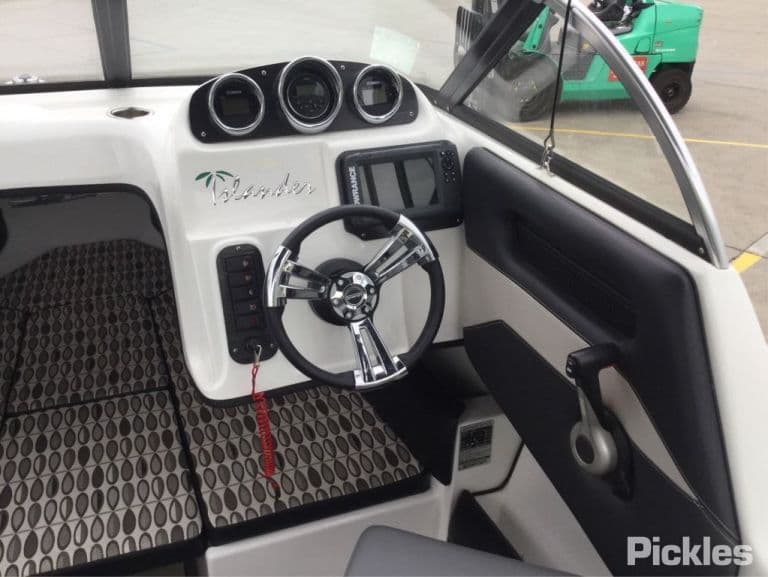 2018 Stejcraft Islander — image 5 of 7