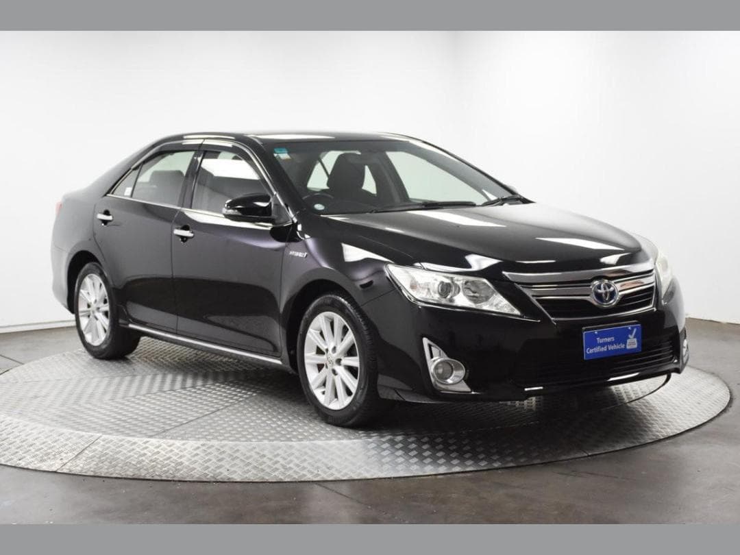 2011 Toyota Camry HV G Package — image 1 of 4