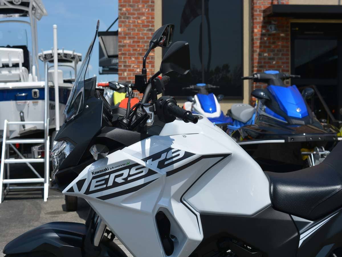 2020 KAWASAKI VERSYS-X 300 — image 3 of 9