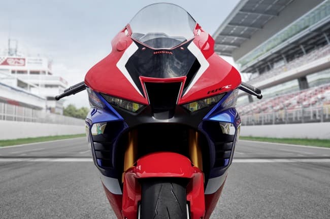 2020 Honda CBR1000RR Fireblade - A — image 5 of 6