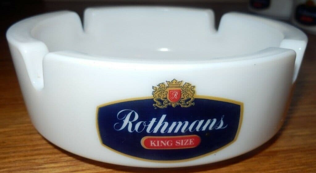 Set of 15 vintage 1950 / 1960s Rothmans porcelain ashtrays — image 1 of 3