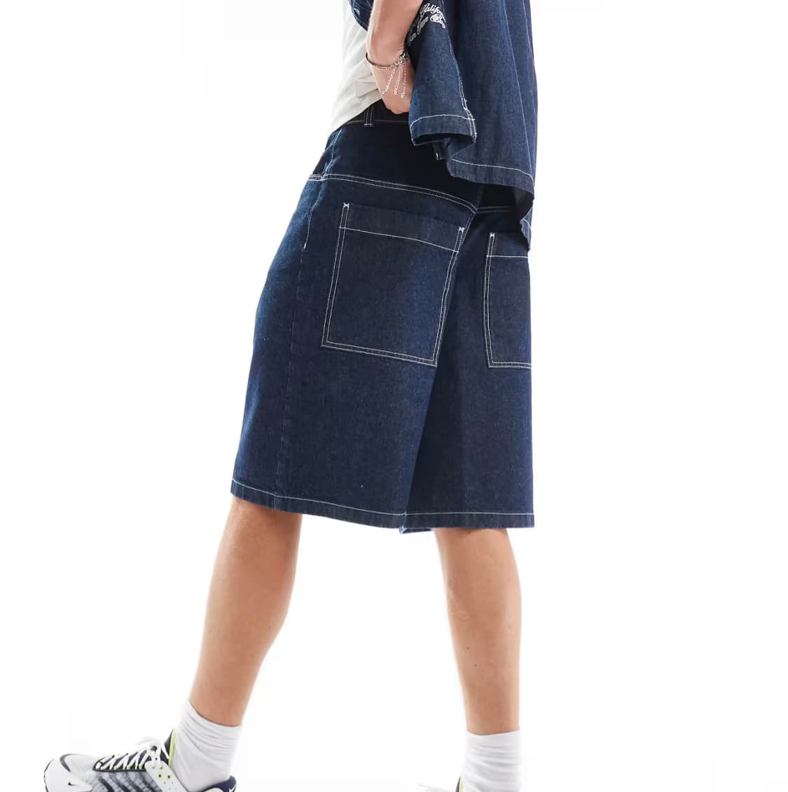 COLLUSION denim skater jorts with contrast stitch in rinsewash — image 1 of 3