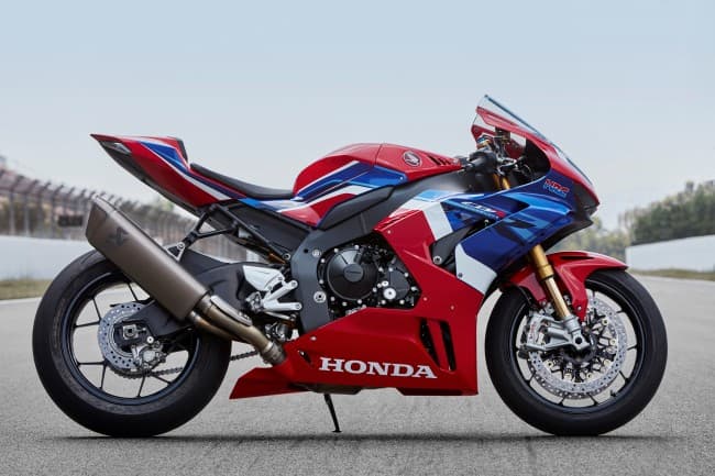 2020 Honda CBR1000RR Fireblade - A — image 3 of 6