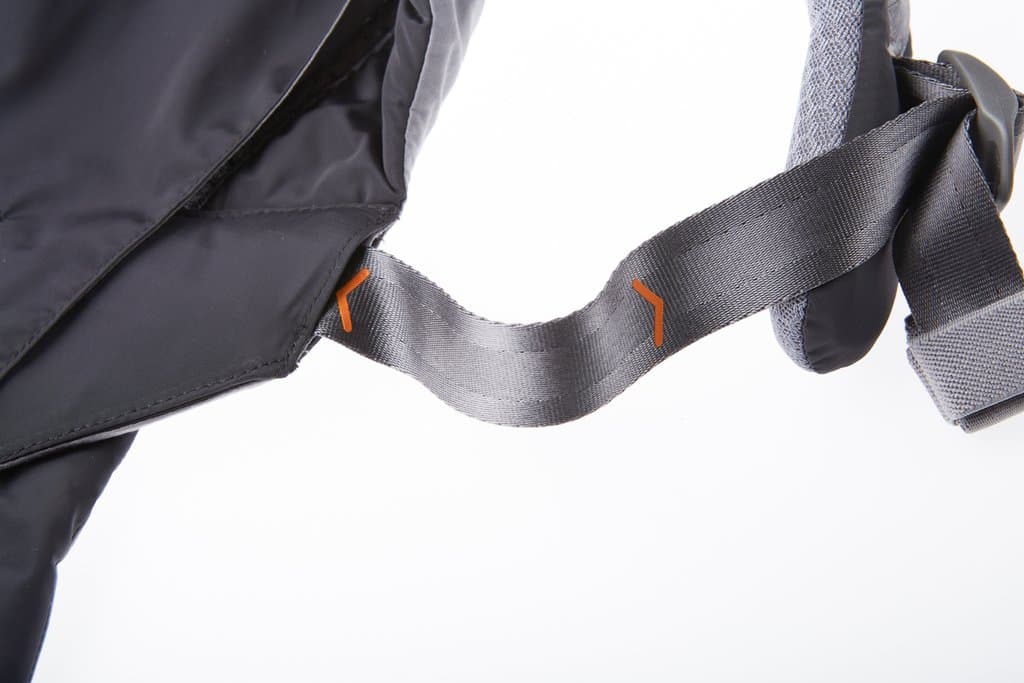 HUGPAPA DIAL FIT TECHNOLOGY 3 IN 1 HIPSEAT CARRIER — image 2 of 4