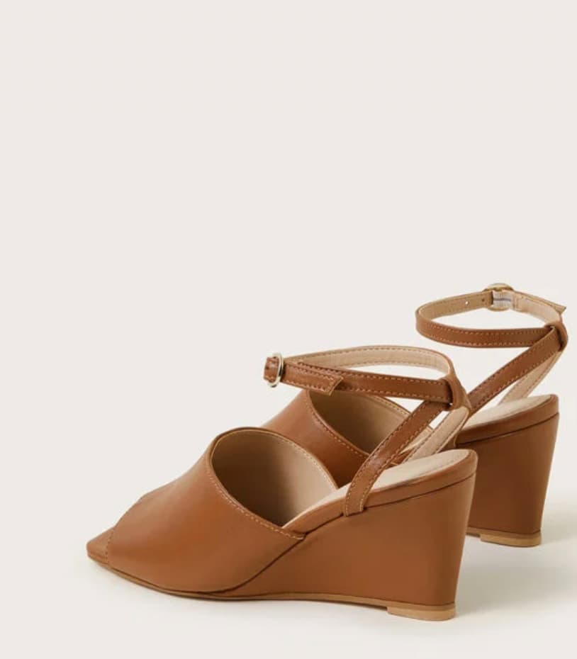Wedge sandals tan — image 2 of 2