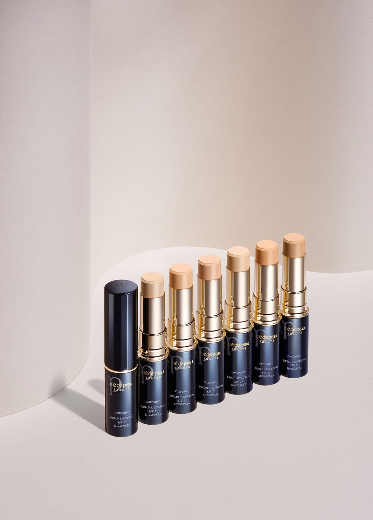 Cle de Peau Beaute Concealer — image 3 of 4