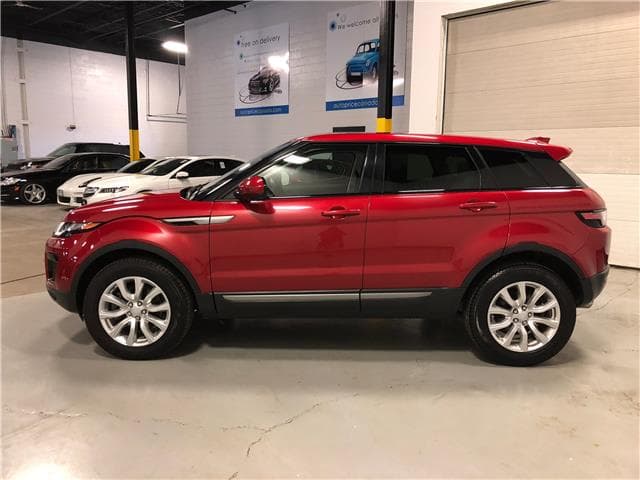 2018 Land Rover Range Rover Evoque SE — image 4 of 10