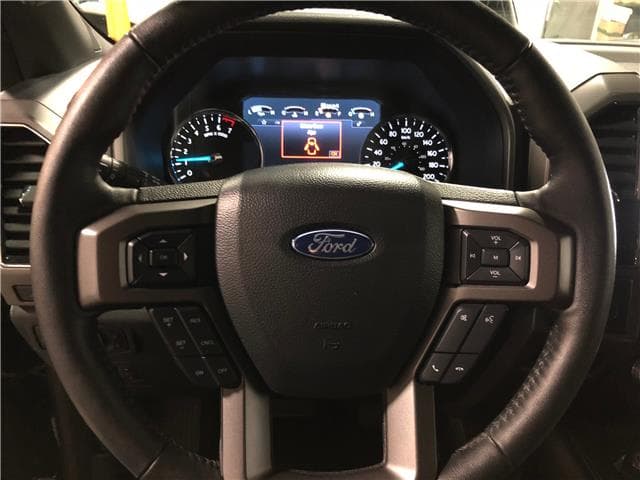 2019 Ford Expedition XLT — image 5 of 8