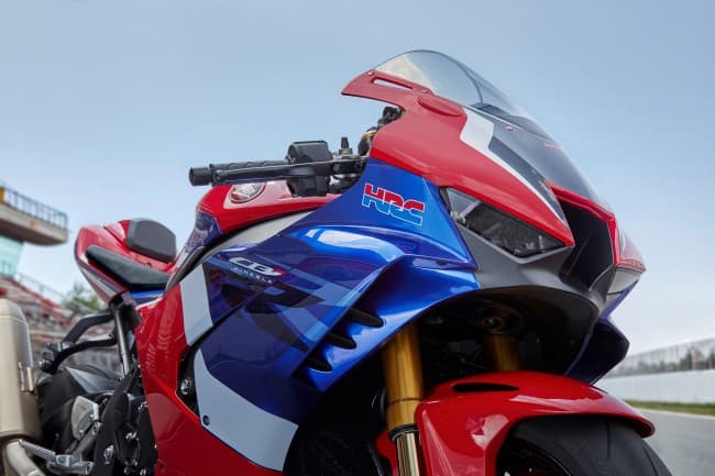 2020 Honda CBR1000RR Fireblade - A — image 4 of 6