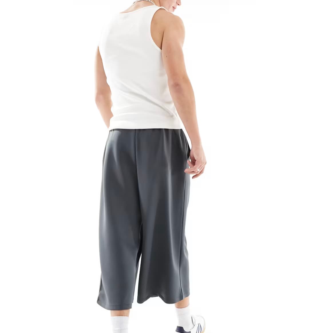 ASOS DESIGN long length scuba jort in grey — image 2 of 3
