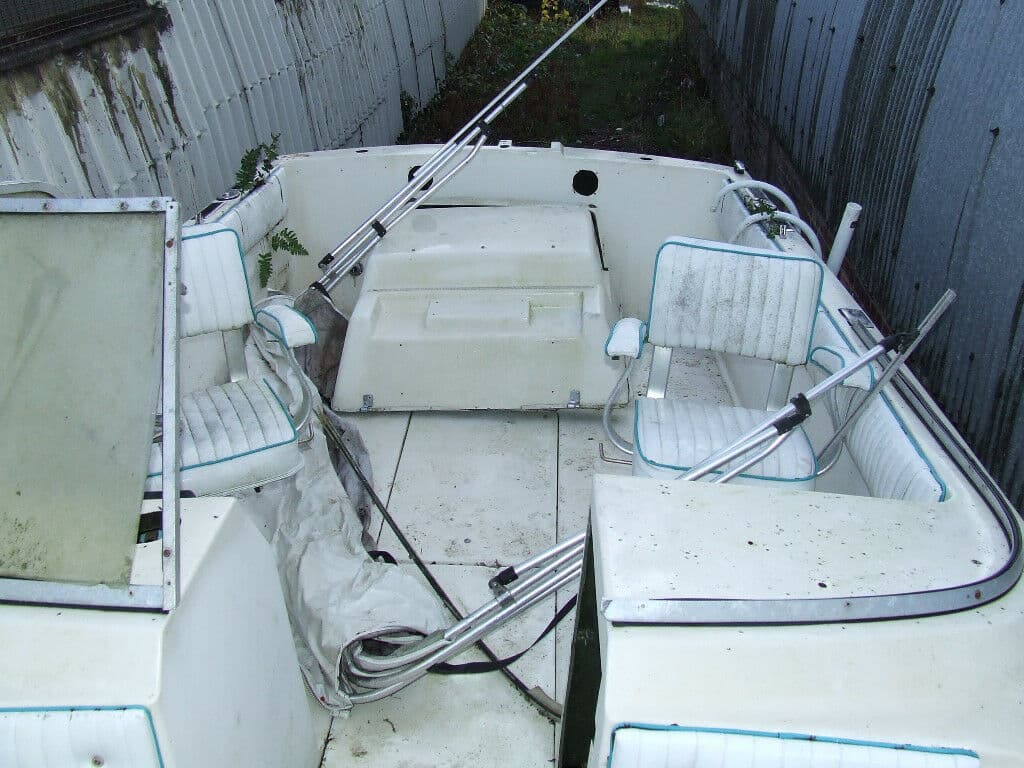 FISHING SPEED BOAT — image 2 of 9