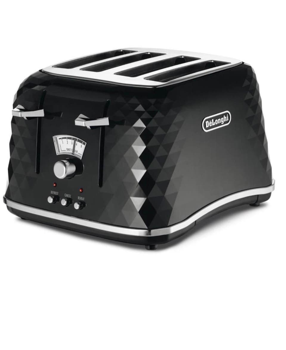 Delonghi CTJ4003.BK Brillante Four Slice Toaster - Black — image 1 of 2