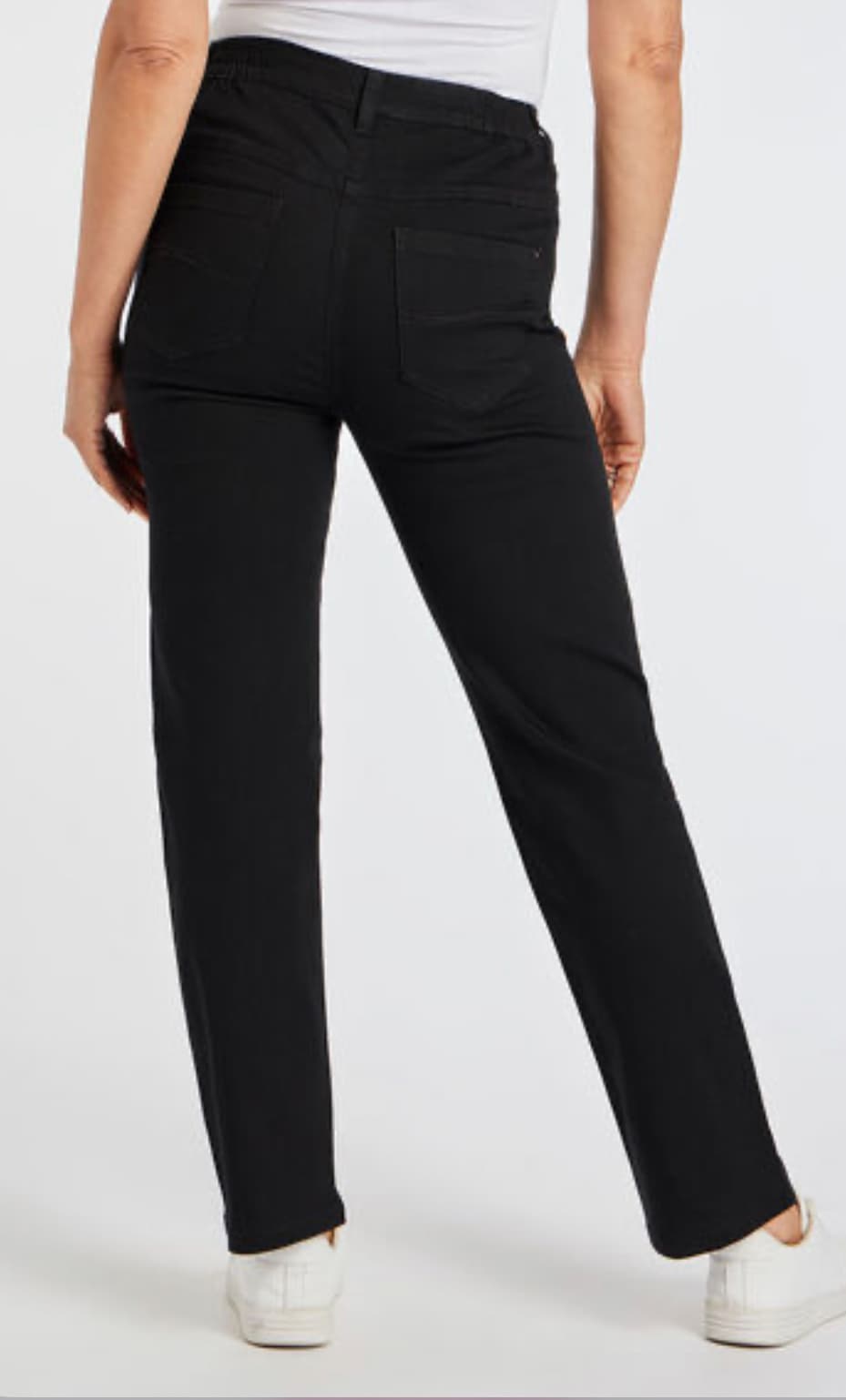 The SARA Straight Leg Jeans — image 3 of 3