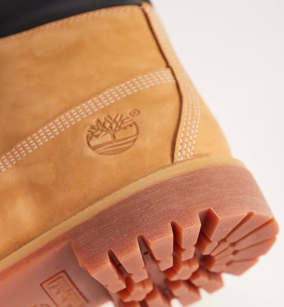 Timberland premium 6 inch boots in wheat tan nubuck — image 3 of 3