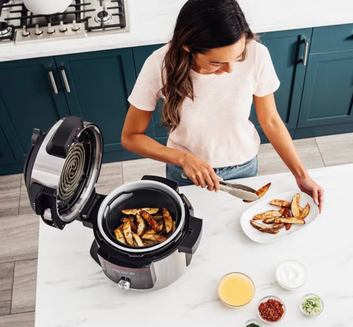 Ninja OL750UK Foodi Max 15-in-1 7.5L SmartLid Multi-Cooker & Air Fryer — image 3 of 3