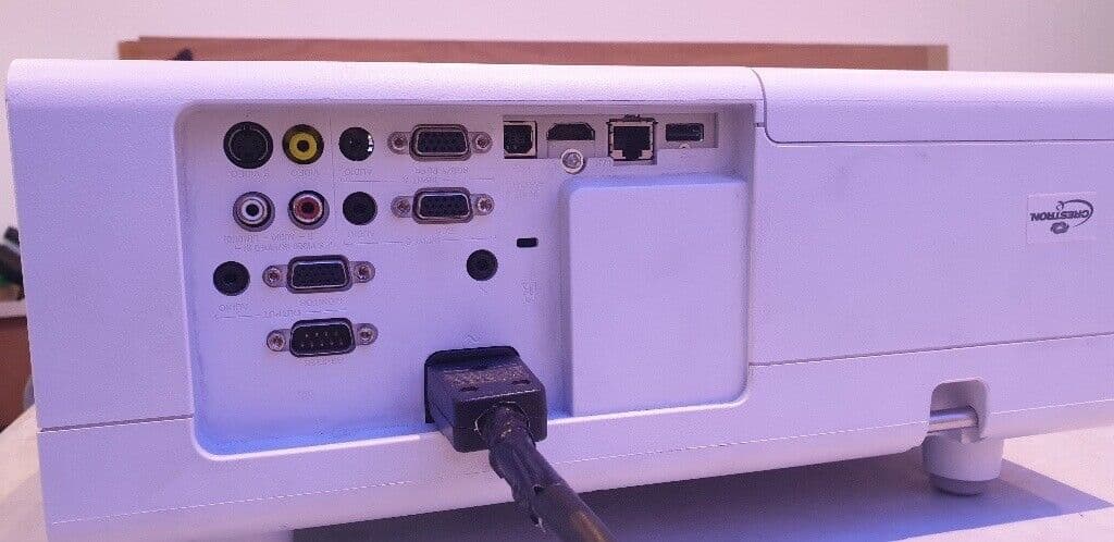 Sony Ultra Projector — image 5 of 6