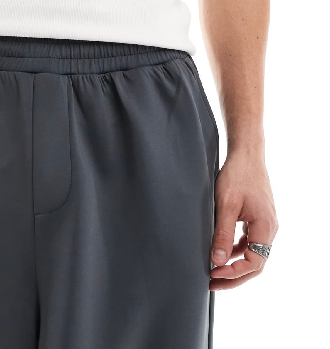 ASOS DESIGN long length scuba jort in grey — image 3 of 3